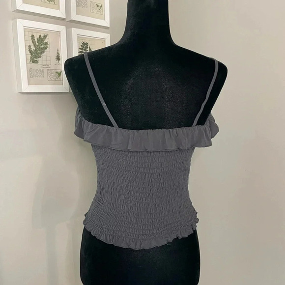 American Eagle Gray Shirred Stretchy Elastic Cropped Tank Top - Picture 8 of 10